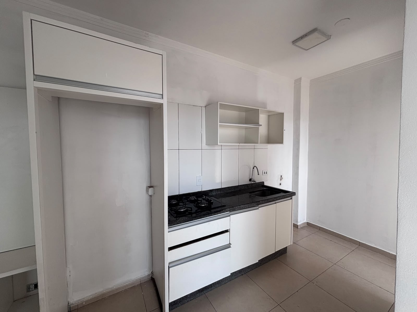Kitnet com 2 Quartos e 35 m² na Vila Morangueira - Maringá/PR