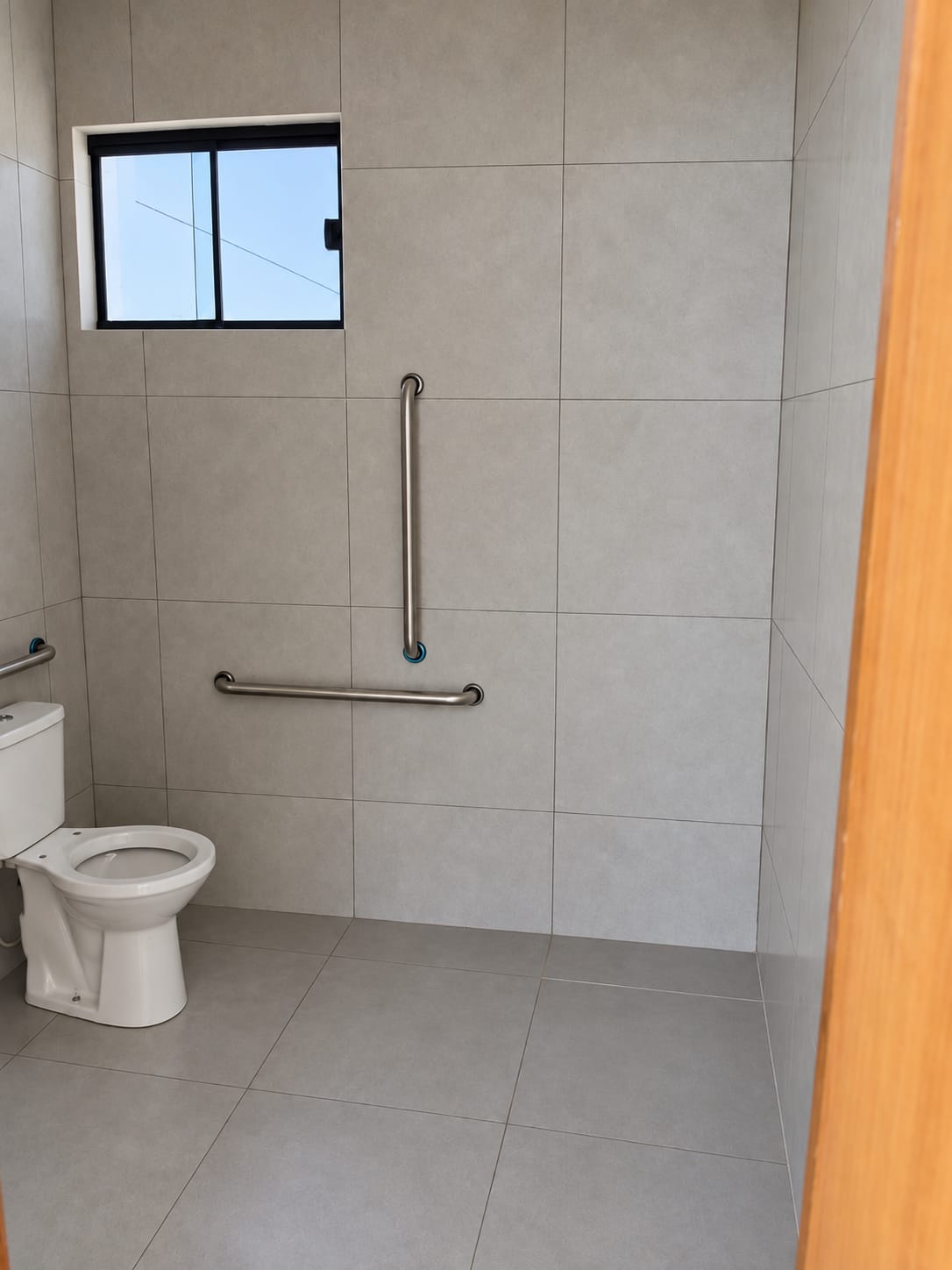 Galpão Comercial Amplo para Locação na Zona 06 – 470 m² Construídos e Excelente Estrutura