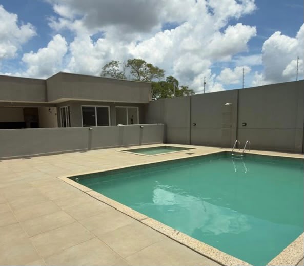 Apartamento com 1 Quarto e 52,79 m² - Parque Industrial, Maringá/PR