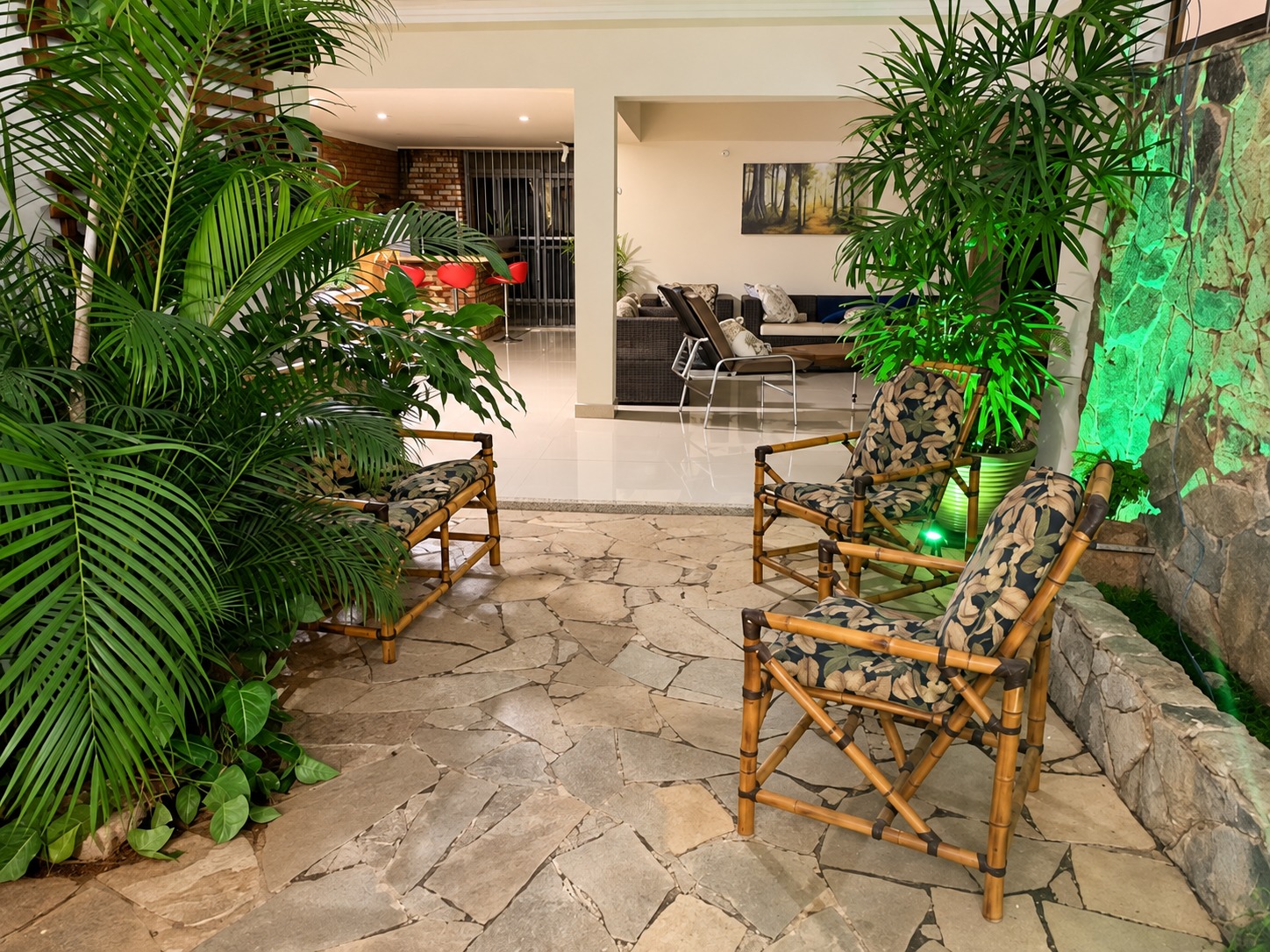 Casa com 5 Quartos, 400 m² - Zona 07, Maringá/PR