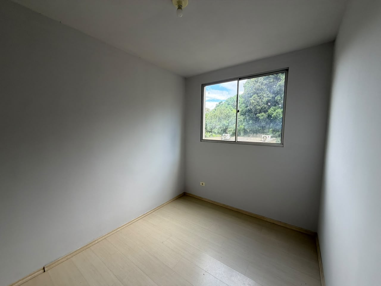 Apartamento com 2 Quartos e 48 m² no Loteamento Malbec, Maringá/PR