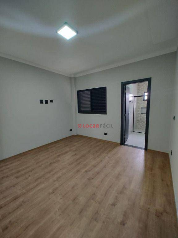 Casa com 3 dormitórios à venda, 141 m² por R$ 850.000,00 - Bom Jardim - Maringá/PR