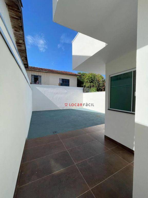 Casa com 3 dormitórios à venda, 180 m² por R$ 380.000,00 - Centro - Iguaraçu/PR