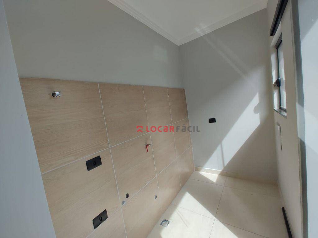 Casa com 3 dormitórios à venda, 141 m² por R$ 850.000,00 - Bom Jardim - Maringá/PR