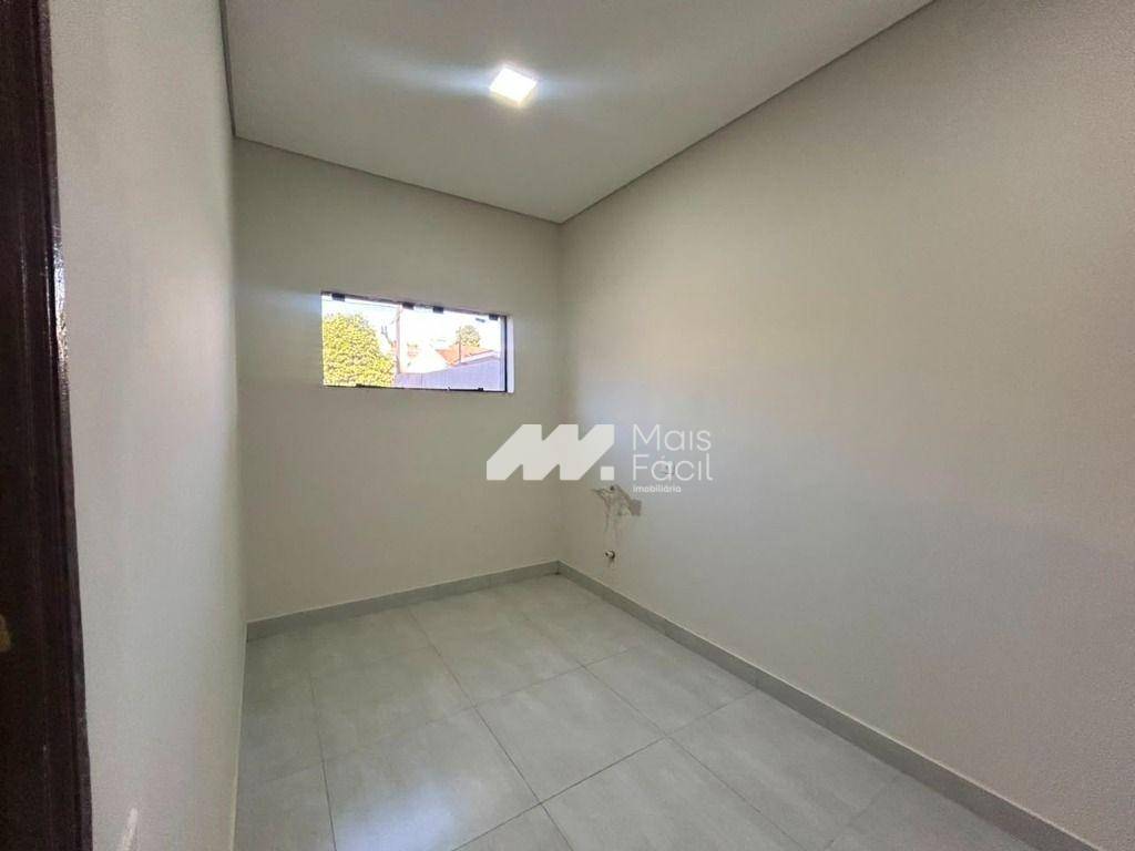 Casa com 1 dormitório para alugar, 120 m² por R$ 2.500,00/mês - Jardim Macente - Marialva/PR