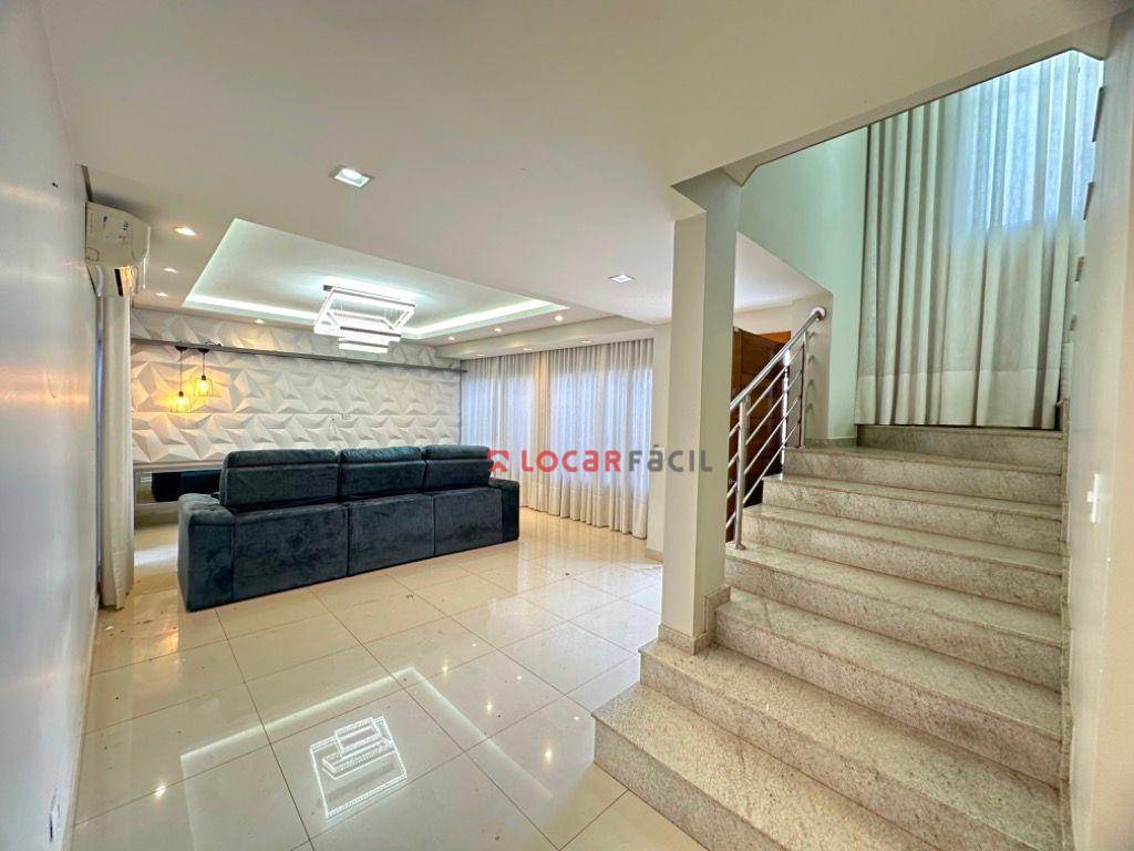 Sobrado com 4 dormitórios à venda, 250 m² por R$ 1.200.000,00 - Jardim Tóquio - Maringá/PR