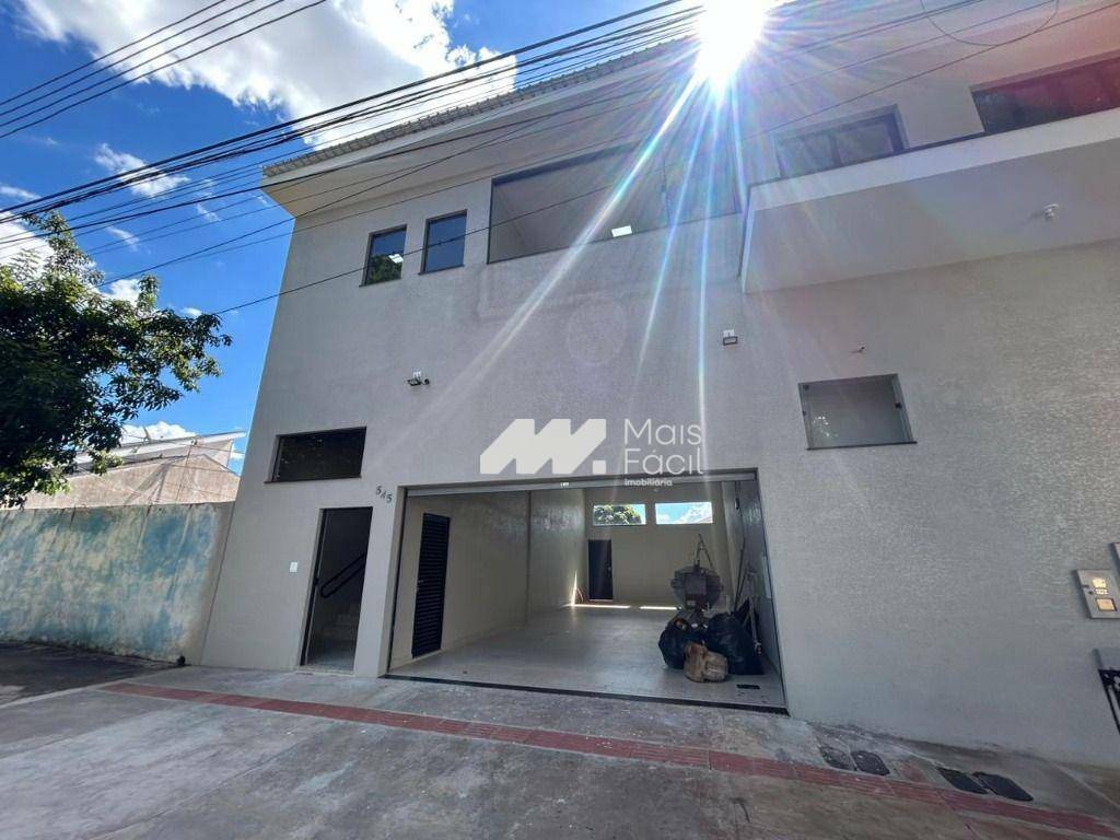 Sobrado com 3 dormitórios para alugar, 150 m² por R$ 3.500,00/mês - Jardim Alvorada - Maringá/PR