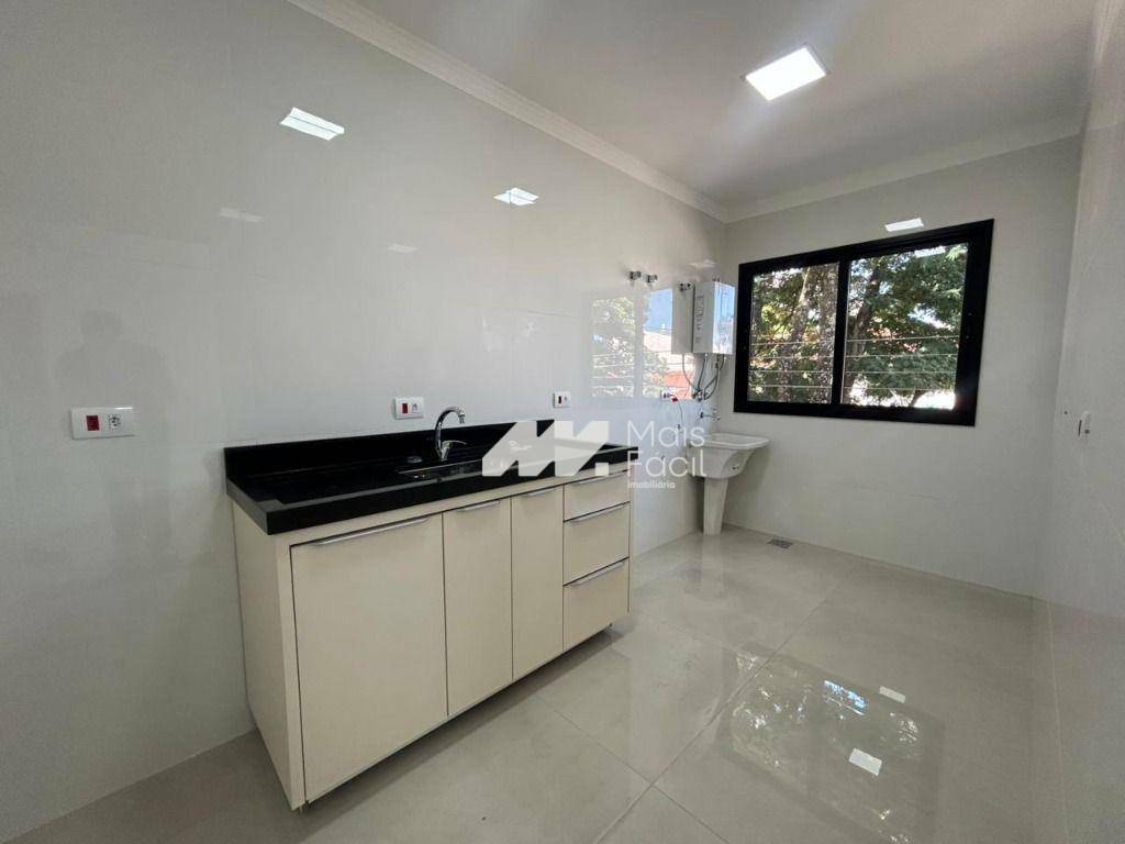 Sobrado com 3 dormitórios para alugar, 150 m² por R$ 3.500,00/mês - Jardim Alvorada - Maringá/PR