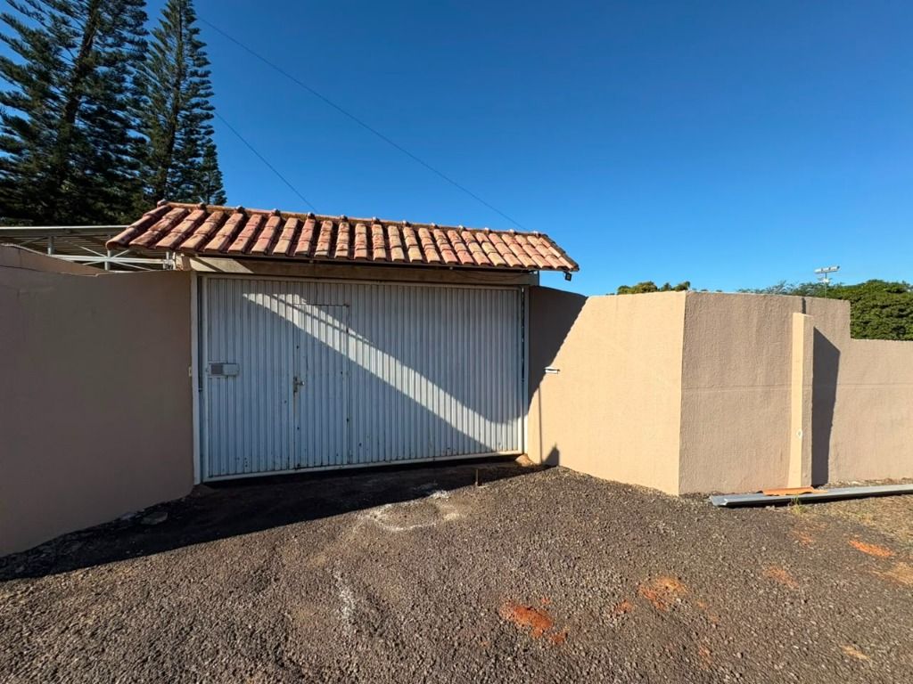 Casa com 3 dormitórios para alugar, 200 m² por R$ 5.500,00/mês - Jardim Nova Independência - Sarandi/PR