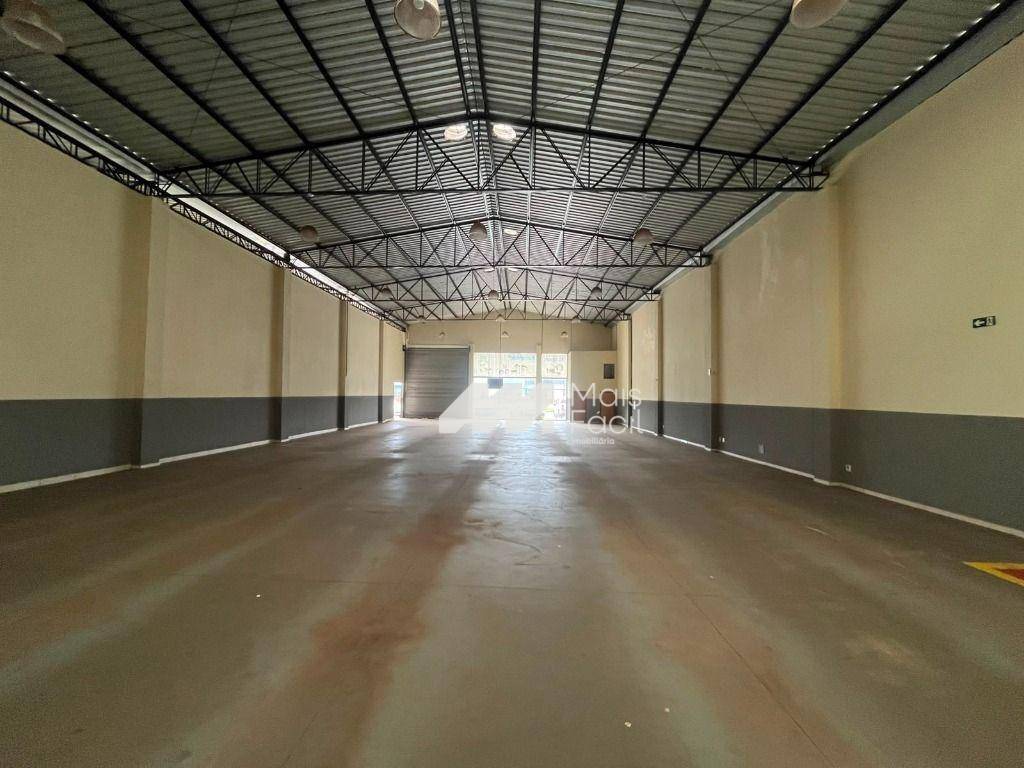 Barracão para alugar, 918 m² por R$ 12.300,00/mês - Jardim Europa - Sarandi/PR