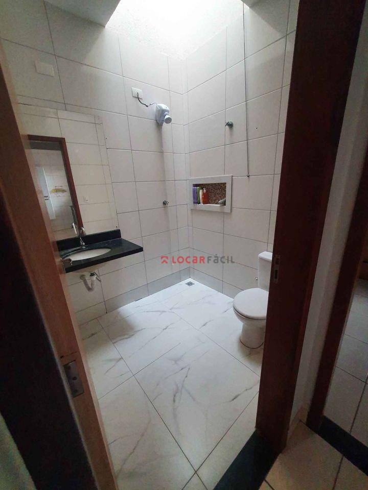 Casa com 2 dormitórios à venda, 140 m² por R$ 190.000,00 - Jardim Universal - Sarandi/PR
