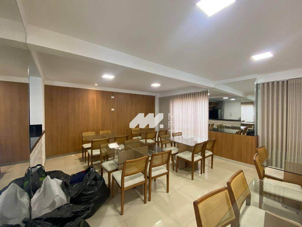 Apartamento para alugar, 80 m² por R$ 3.700,00/mês - Zona 08 - Maringá/PR