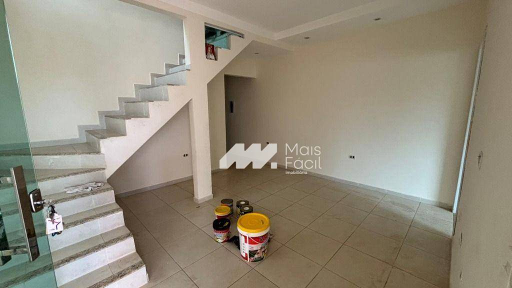 Sobrado para alugar, 150 m² por R$ 3.000,00/mês - Jardim Tóquio - Maringá/PR