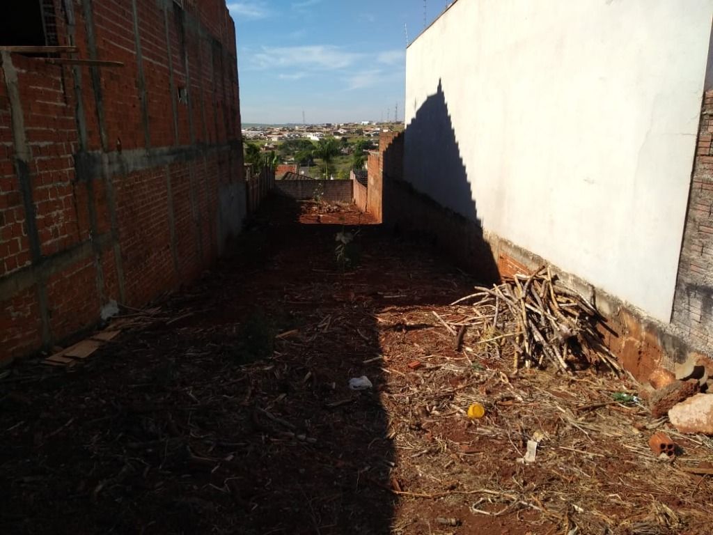 Terreno à venda, 270 m² por R$ 120.000,00 - Jardim Paulista III - Maringá/PR