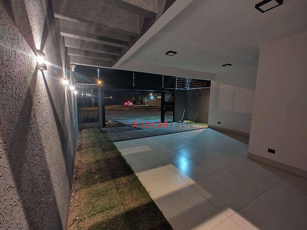 Casa com 3 dormitórios à venda, 141 m² por R$ 850.000,00 - Bom Jardim - Maringá/PR