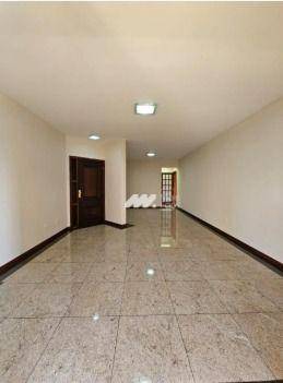 Apartamento em frente ao shopping