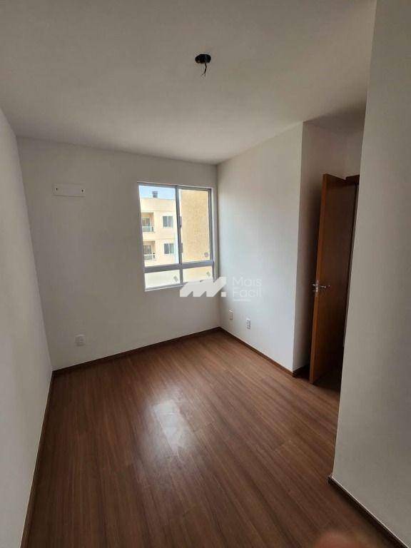 Apartamento com 2 dormitórios para alugar, 90 m² por R$ 2.500,00/mês - Zona 07 - Maringá/PR