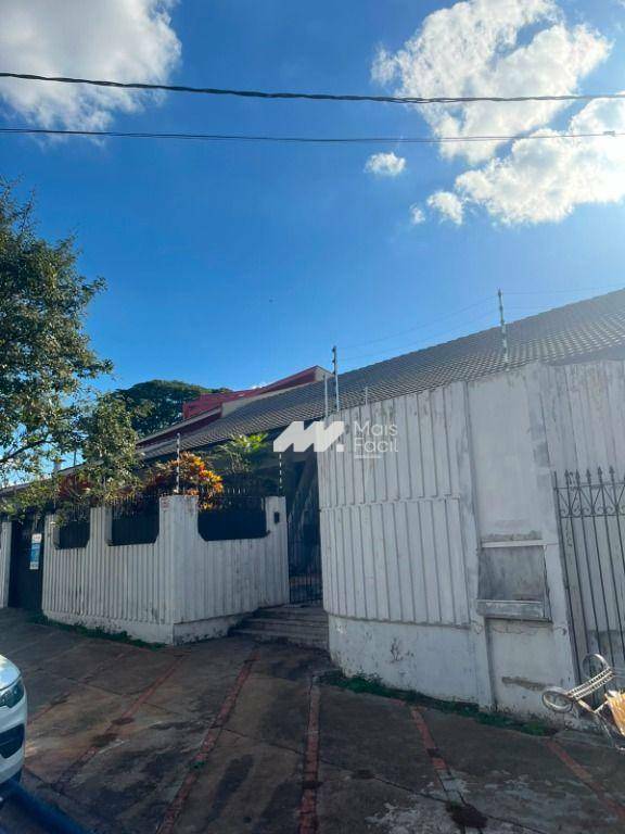 Casa para alugar, 362 m² por R$ 16.500,00/mês - Zona 04 - Maringá/PR
