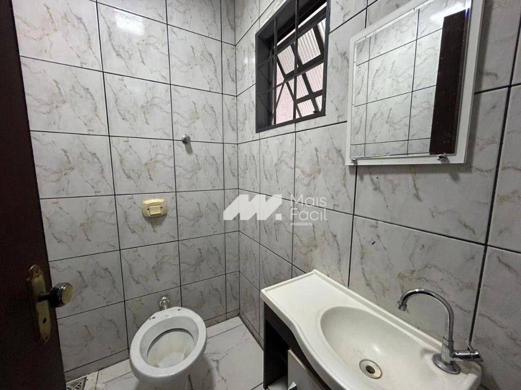 Casa com 3 dormitórios para alugar, 120 m² por R$ 2.200,00/mês - Jardim Novo Oásis - Maringá/PR