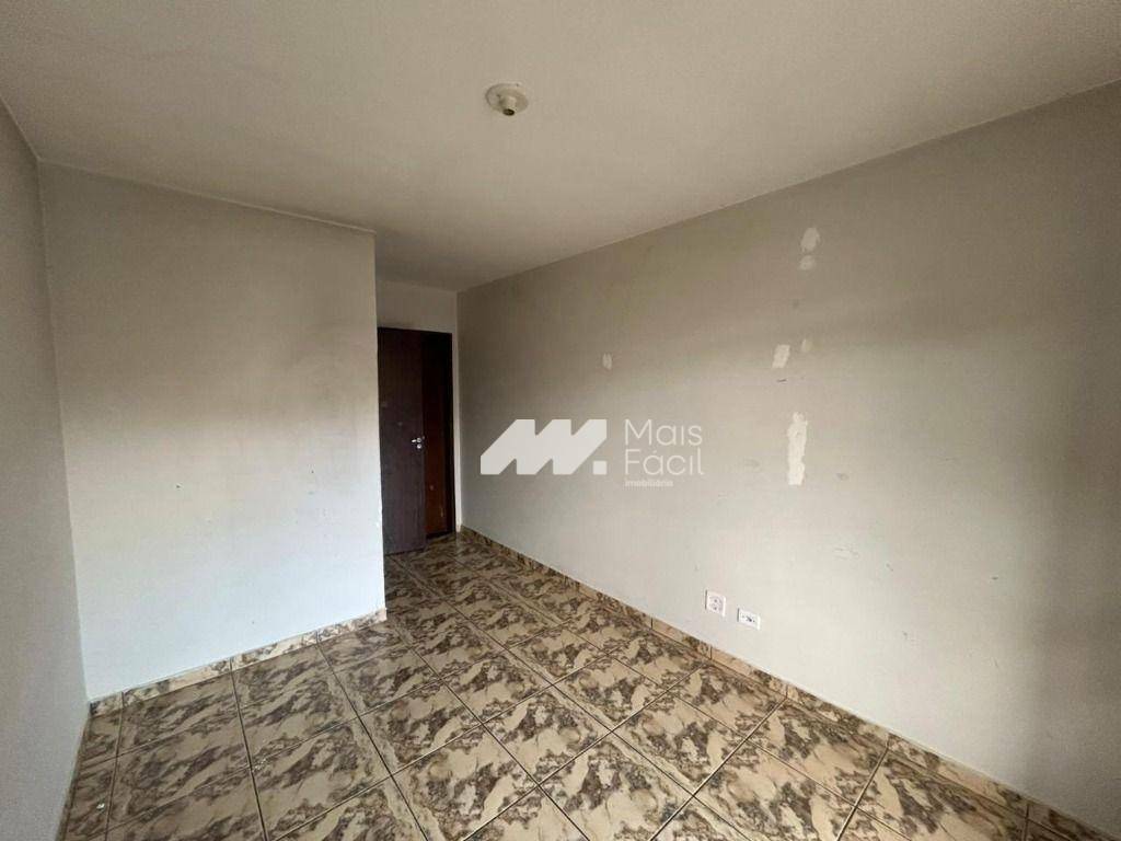 Casa com 3 dormitórios para alugar, 120 m² por R$ 2.200,00/mês - Jardim Novo Oásis - Maringá/PR