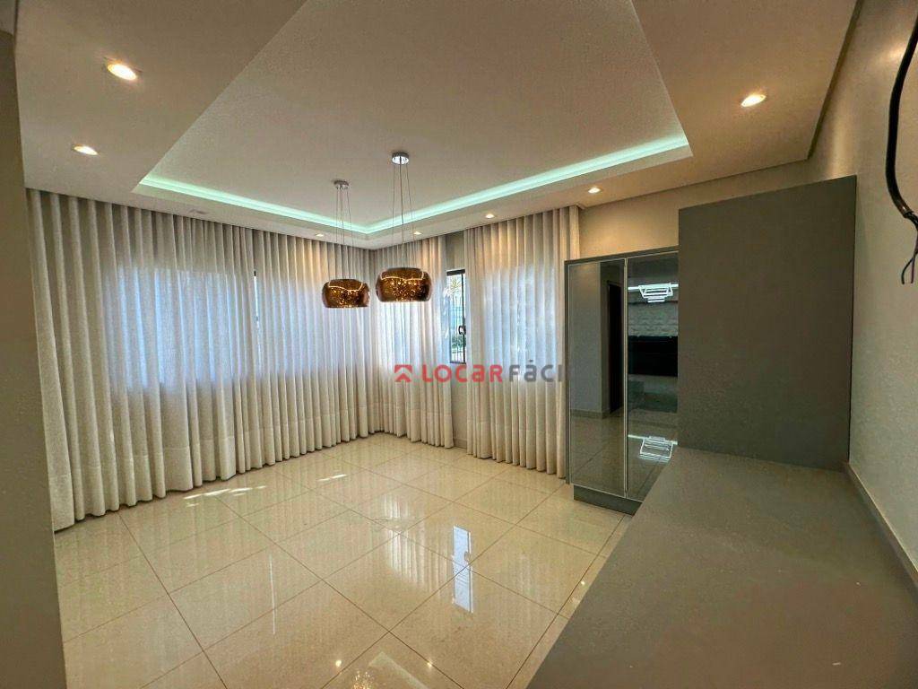 Sobrado com 4 dormitórios à venda, 250 m² por R$ 1.200.000,00 - Jardim Tóquio - Maringá/PR
