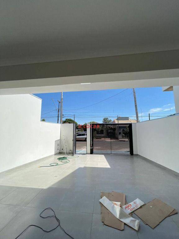 Casa com 3 dormitórios à venda, 180 m² por R$ 380.000,00 - Centro - Iguaraçu/PR