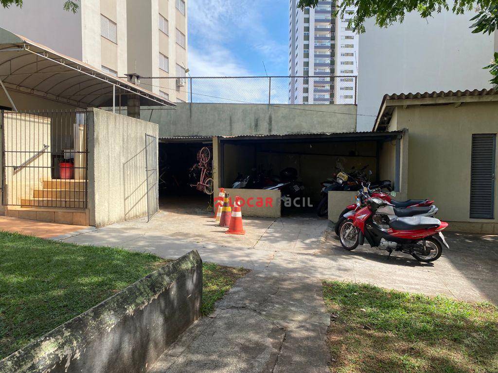 Apartamento com 3 dormitórios para alugar, 55 m² por R$ 2.460,00/mês - Vila Bosque - Maringá/PR