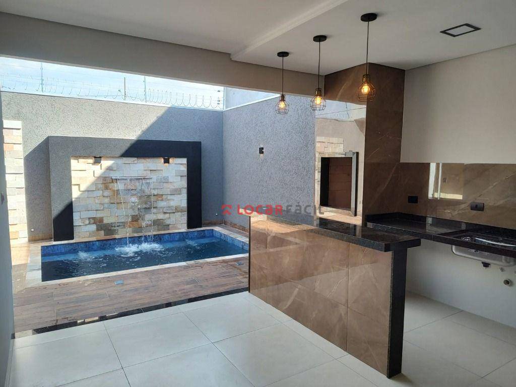 Casa com 3 dormitórios à venda, 141 m² por R$ 850.000,00 - Bom Jardim - Maringá/PR