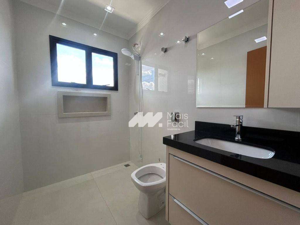 Sobrado com 3 dormitórios para alugar, 150 m² por R$ 3.500,00/mês - Jardim Alvorada - Maringá/PR