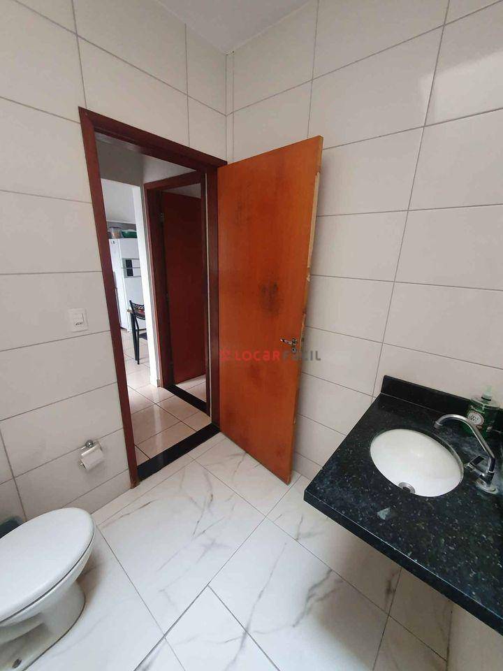 Casa com 2 dormitórios à venda, 140 m² por R$ 190.000,00 - Jardim Universal - Sarandi/PR