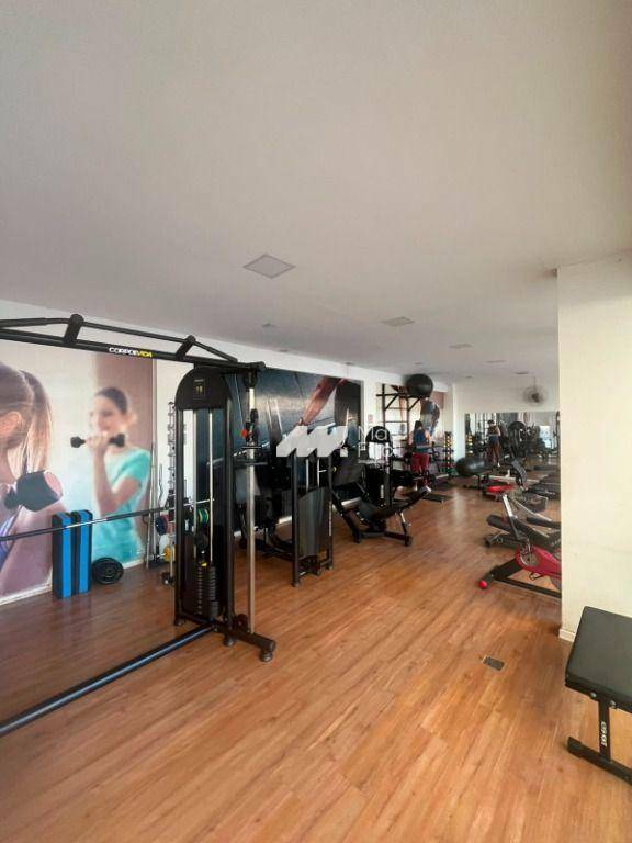 Apartamento com 2 dormitórios para alugar, 79 m² por R$ 4.100,00/mês - Parque Industrial - Maringá/PR