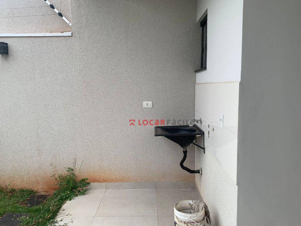 Casa com 3 dormitórios à venda, 127 m² por R$ 530.000,00 - Jardim Espanha - Maringá/PR