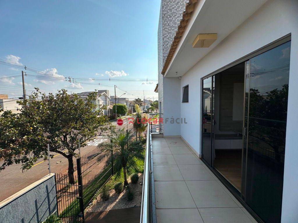 Sobrado com 4 dormitórios à venda, 250 m² por R$ 1.200.000,00 - Jardim Tóquio - Maringá/PR