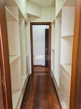 Apartamento em frente ao shopping