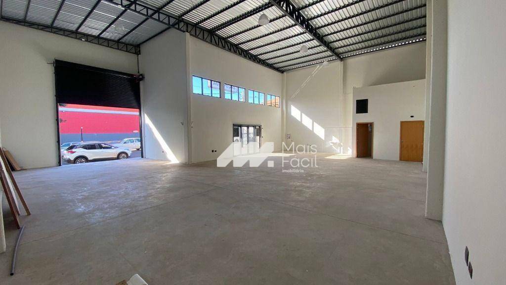 Barracão para alugar, 203 m² por R$ 7.000,00/mês - Parque Industrial Bandeirantes - Maringá/PR