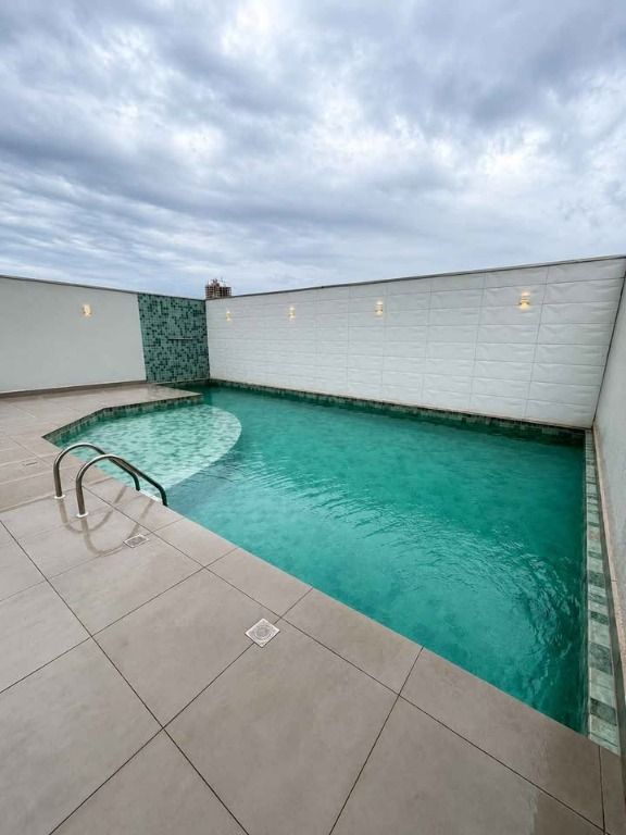 Apartamento com 2 dormitórios para alugar, 65 m² por R$ 2.600,00/mês - Jardim Aclimação - Maringá/PR