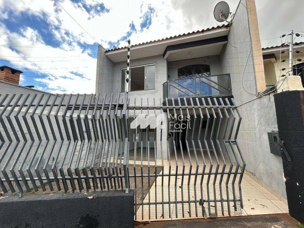 Casa com 3 dormitórios para alugar, 120 m² por R$ 2.200,00/mês - Jardim Novo Oásis - Maringá/PR