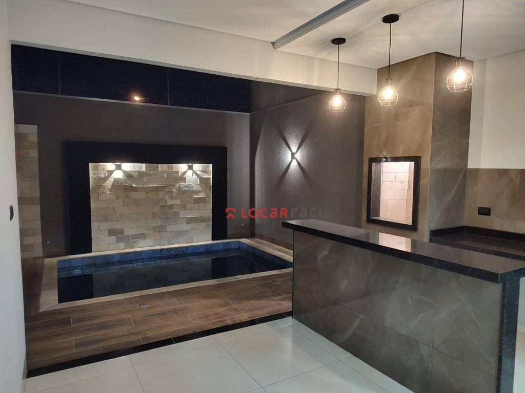 Casa com 3 dormitórios à venda, 141 m² por R$ 850.000,00 - Bom Jardim - Maringá/PR