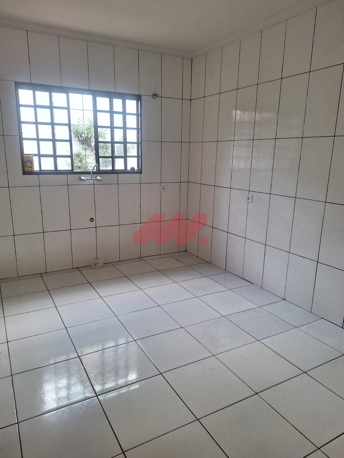 Casa para alugar 2 quartos + 1 suíte