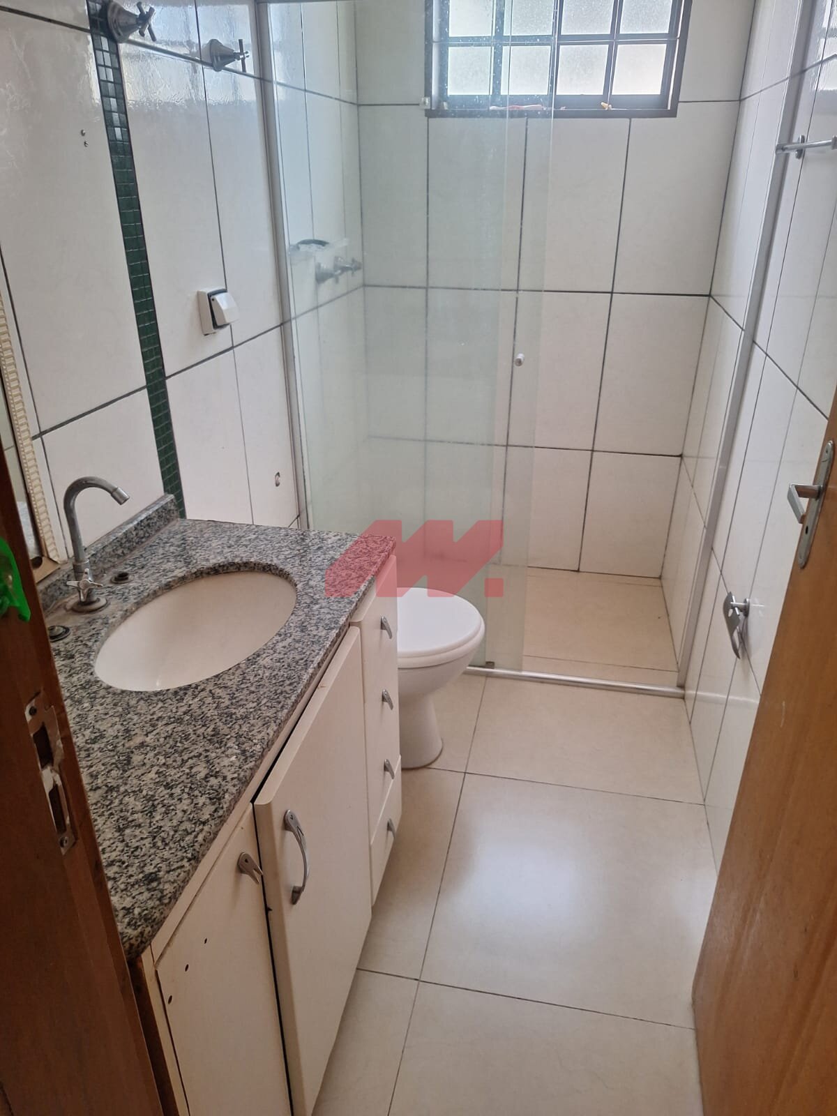 Casa para alugar 2 quartos + 1 suíte