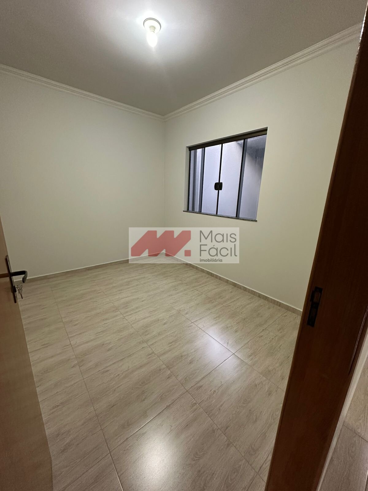 Casa à Venda no Jardim Dias I – 3 Quartos, Suíte e 3 Vagas de Garagem!