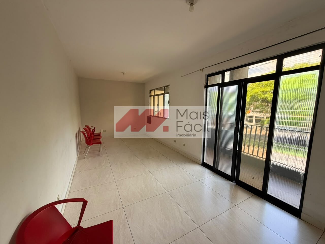 Sobreloja com 3 Quartos na Av Colombo - Zona 07, Maringá/PR