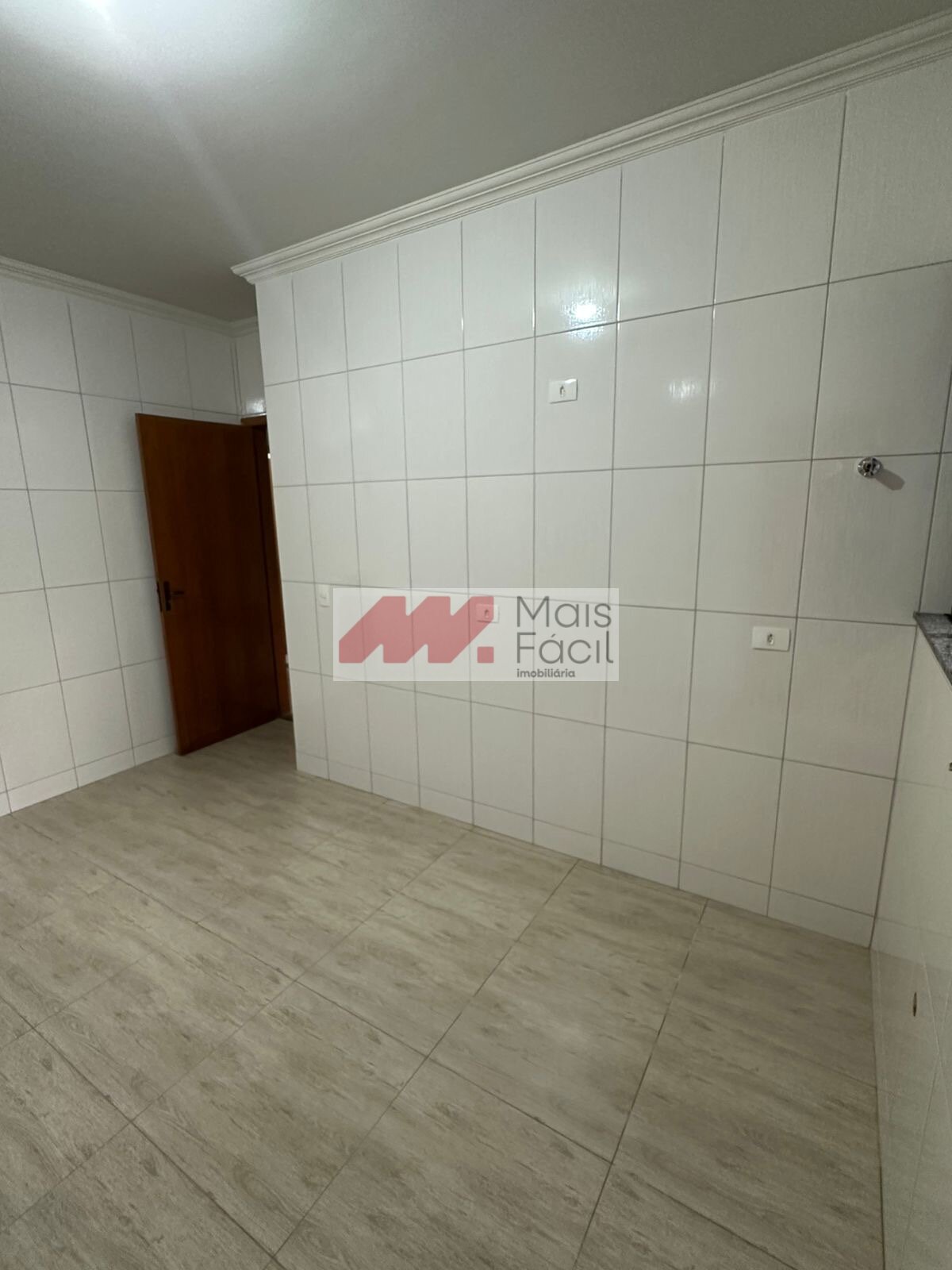 Casa à Venda no Jardim Dias I – 3 Quartos, Suíte e 3 Vagas de Garagem!