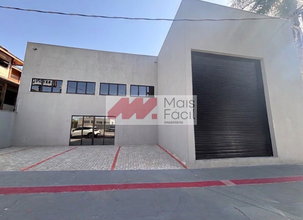 Galpão Comercial com 203 m², 3 Vagas - Zona 06, Maringá/PR