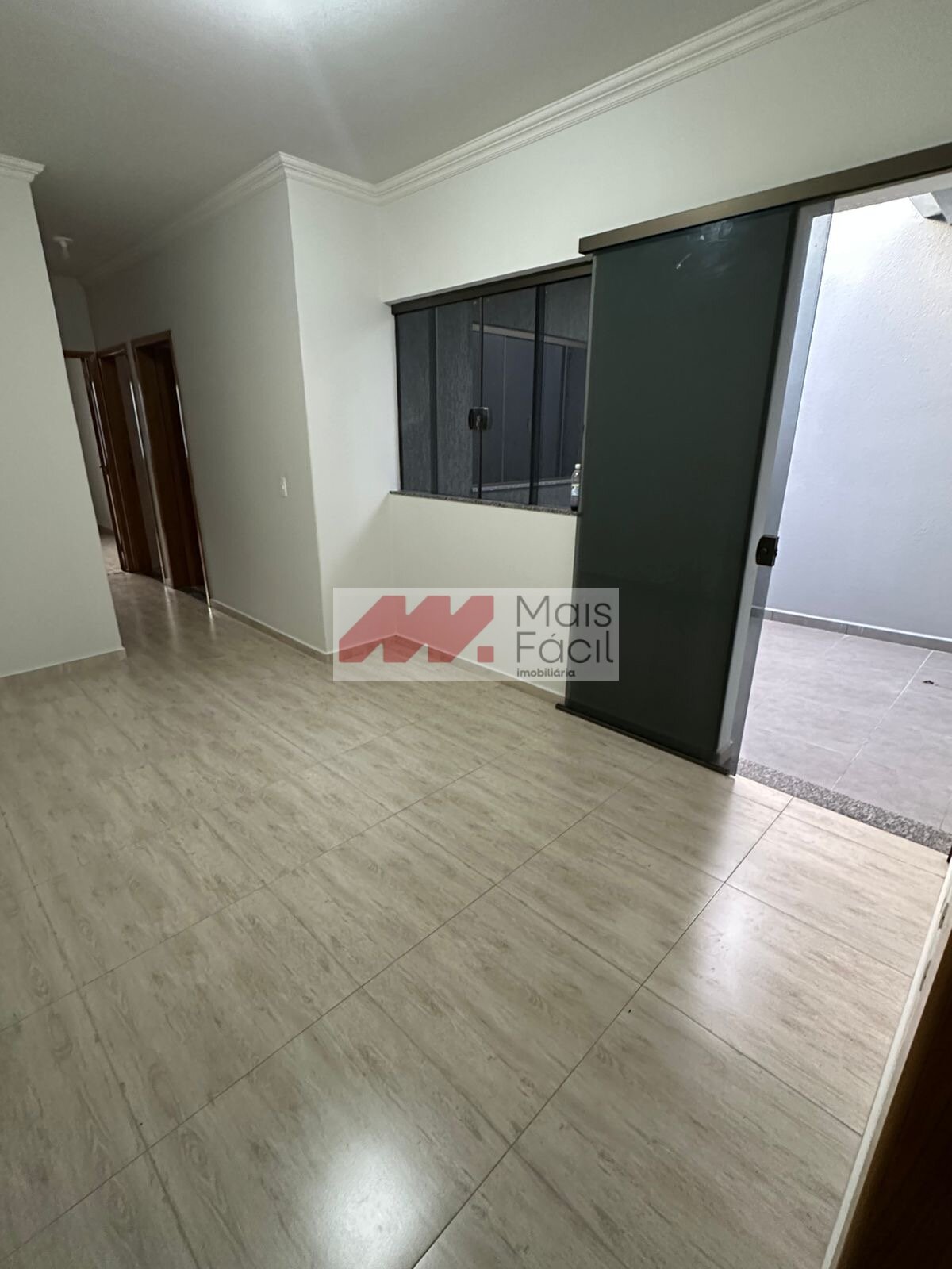 Casa à Venda no Jardim Dias I – 3 Quartos, Suíte e 3 Vagas de Garagem!