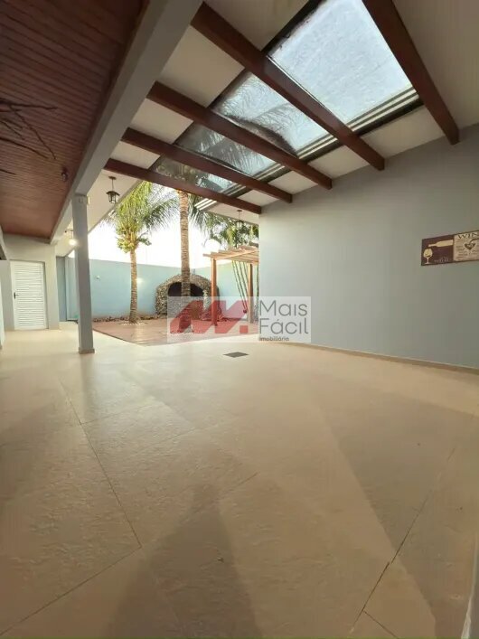 Mude sem começar do zero: casa mobiliada com 3 suítes e espaço gourmet no Jardim Paraizo