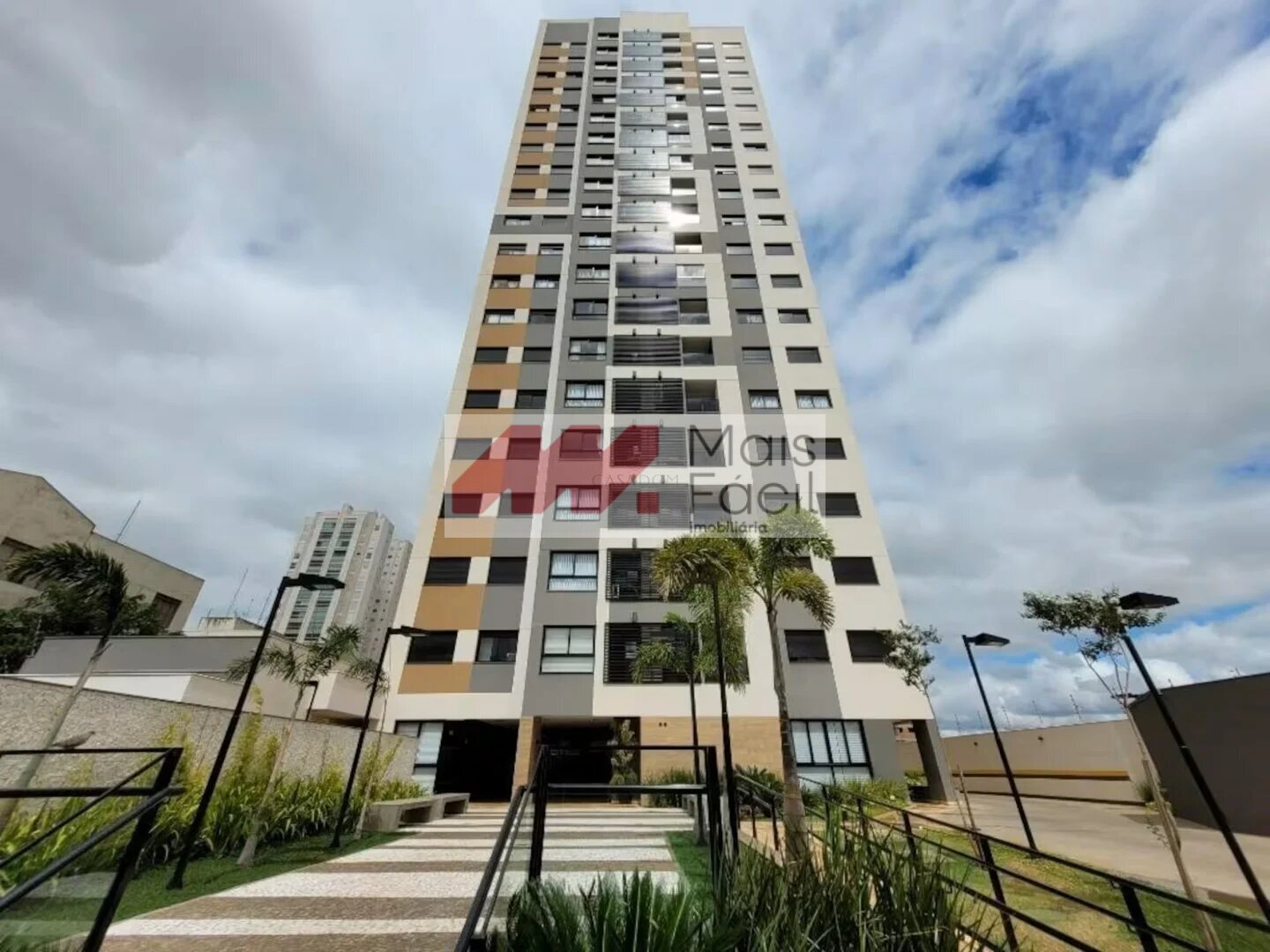 **Studio mobiliado no Connect Studios: conforto, praticidade e lazer completo!**