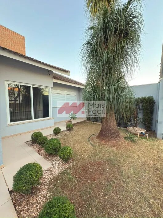 Mude sem começar do zero: casa mobiliada com 3 suítes e espaço gourmet no Jardim Paraizo