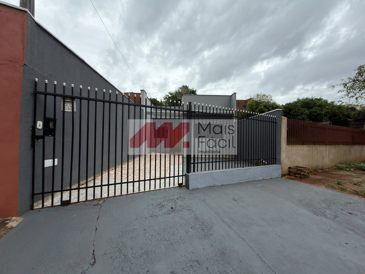 Casa com 3 Quartos, 100 m² - Jardim Bertioga, Maringá/PR
