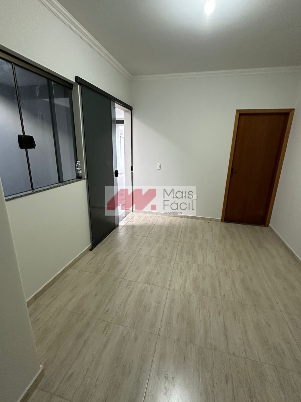 Casa à Venda no Jardim Dias I – 3 Quartos, Suíte e 3 Vagas de Garagem!